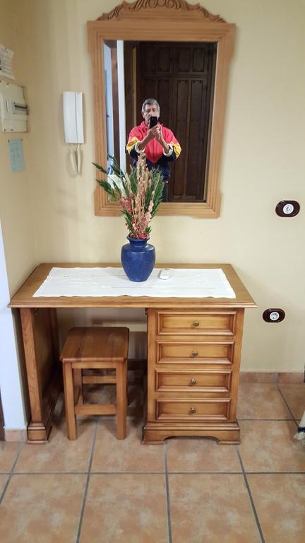 Apartamentos Rurales Tauro 카베주엘라델발 외부 사진